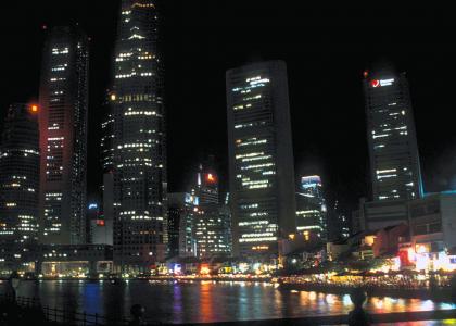 RRRRR: Night Time in Singapore