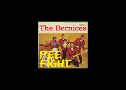 MOMYTMND: Pee Fight LP MOMYTMND: Pee Fight LP