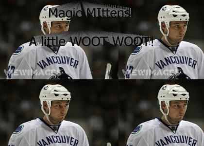 Hockey - Kyle "Magic Mittens" Wellwood