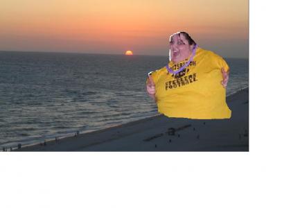 Fat Party Girl enjoys Florida Sun set