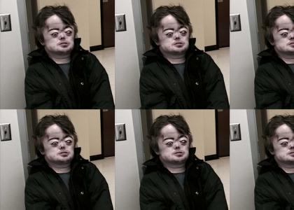 Brian Peppers Doesn't Change Facial Expressions