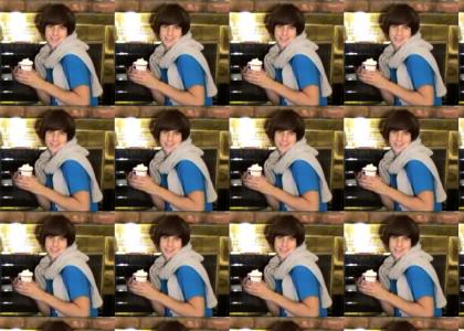 Smosh uses whipped cream