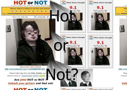 Brian Peppers Hot or not?