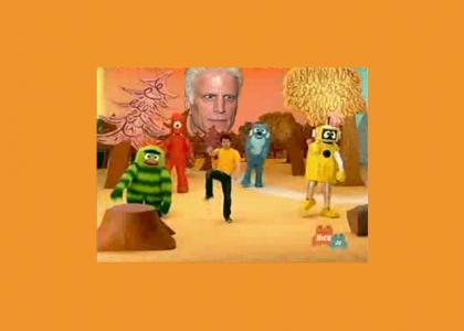 Ooo! Watch the puppets Danson!