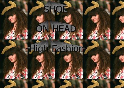soh: SHOE ON HEAD IN FASHION WEEK NYC (description for more info)