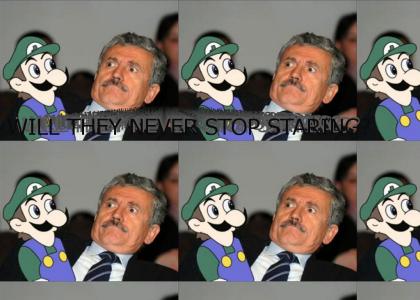 Weegee and Scatman watch each other closely