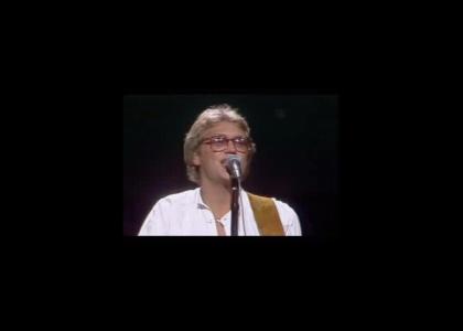 Gerry Beckley is a genious