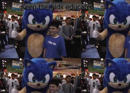 Sonic helps the kids