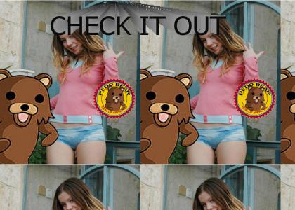 Pedobear likes Black Eyed Peas