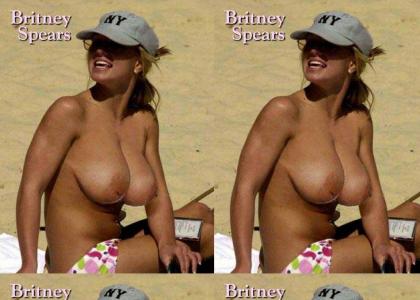 britney spears caught topless on beach
