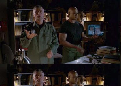 Jack O'Neil and Teal'c... Juggling!