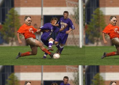 Pink Floyd Soccer (Gilmour vs. Waters)