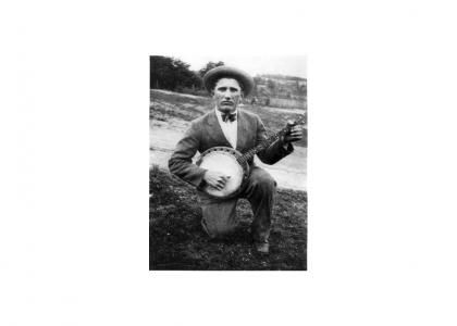 old timey banjo