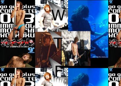 Dir en Grey -TOSHIYA =NOT PHOTOSHOPPED!!!WTFF?