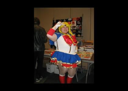 retard your not sailor moon!