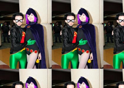 Scary Teen Titans cosplay
