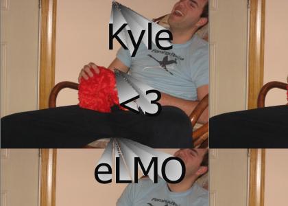 Kyle <3 Elmo