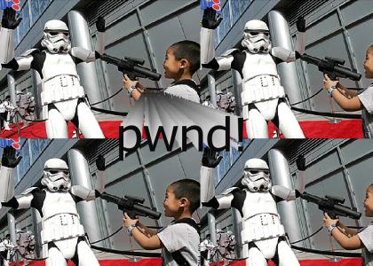 storm trooper gets pwnd
