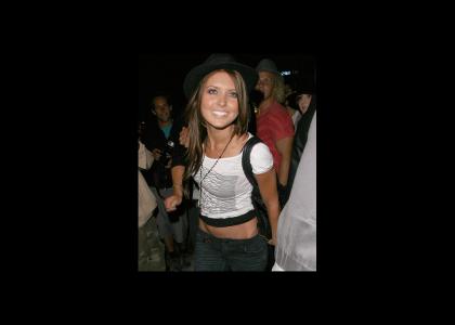 Audrina Patridge doesn't change facial expressions