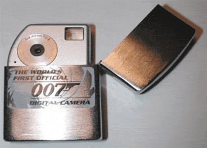 Epic James Bond Lighter Manuever