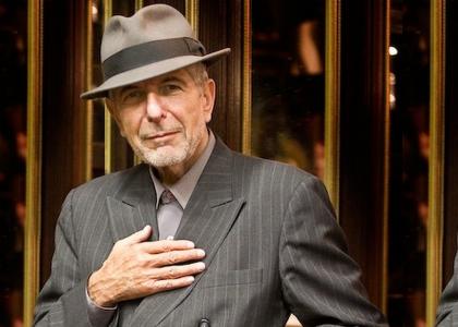 (nsfw) Leonard Cohen stuffs his anus with 3 dragon dildos