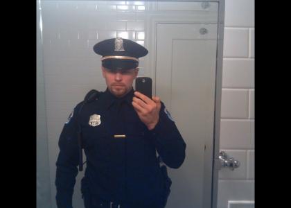 👮🤳